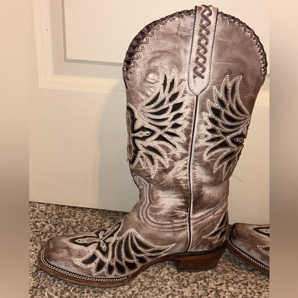 J.B. Dillon Silver and Black Embroidered Heeled Boots